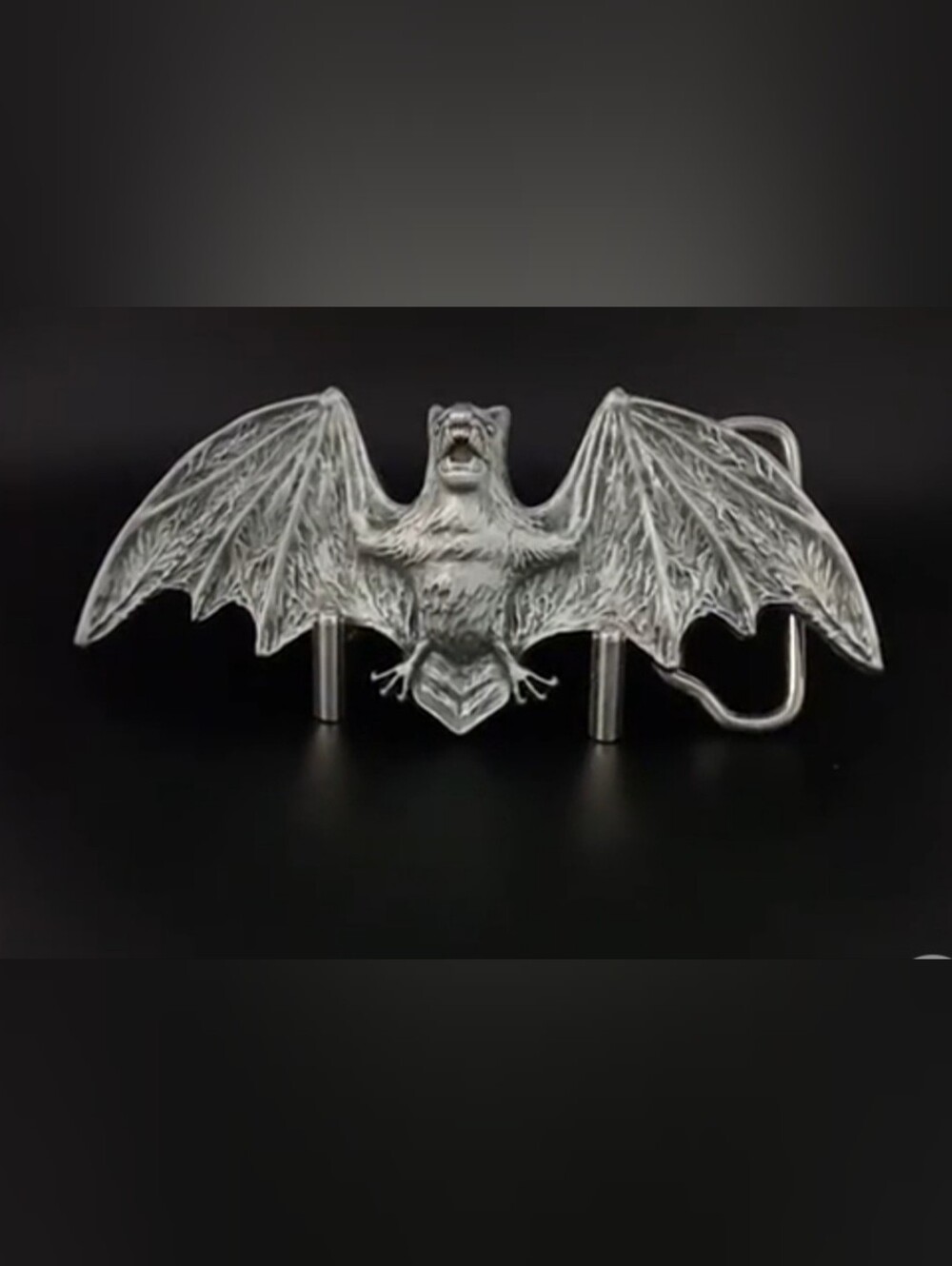New Silver Pewter Color bat belt buckle